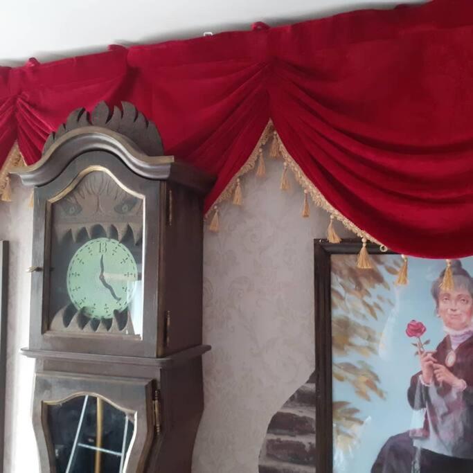 Apartment Aventure, Entier + Escape Game !